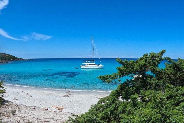 Excursion Catamaran Désert des Agriates au départ de L'ile rousse