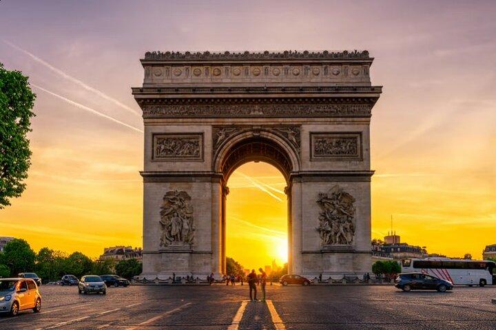 Billet Arc de Triomphe sur le toit et croisière sur la Seine