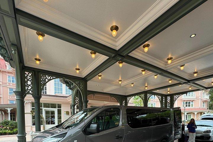 Transport privé gratuit de Paris à Disneyland Stress