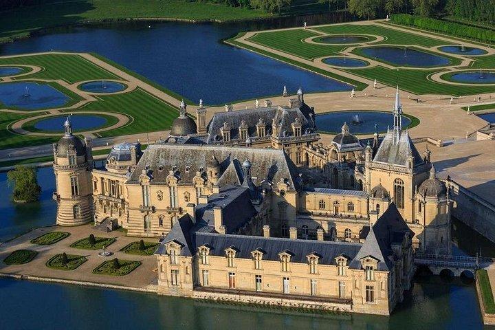 Escapade royale au Domaine de Chantilly en Van Haut de Gamme