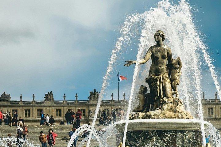 Louvre & Versailles Points forts: Expérience d'une demi-journée en petit groupe