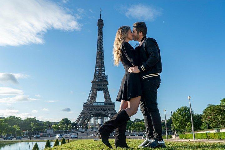 Séance photo à Paris – Tour Eiffel - 30 min - 15 photos