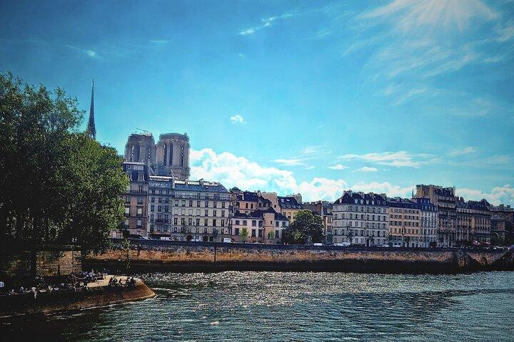 Voyage dans le temps sur l'île DE la Cité
