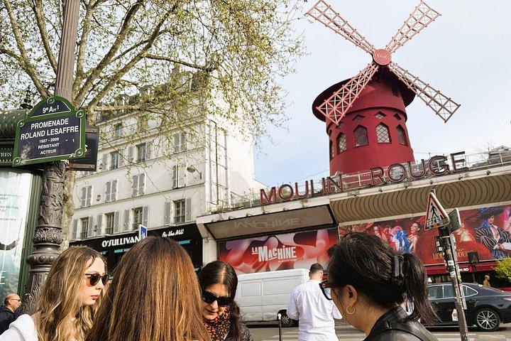 Montmartre & Sacré Cœur : Musée & Café en Petit Tour de Groupe