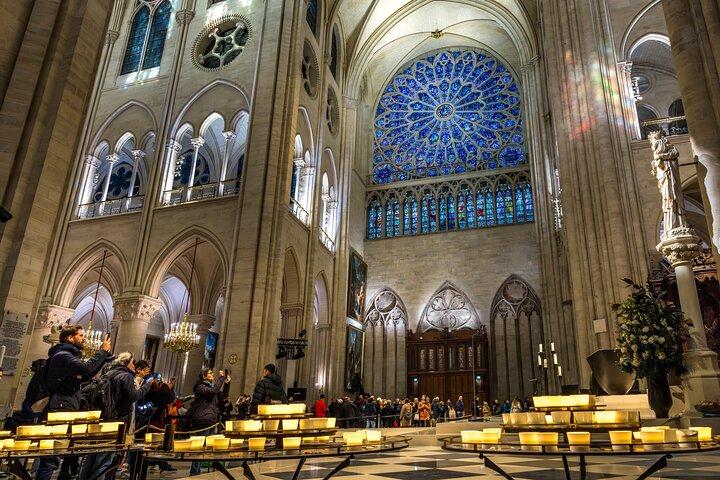 Visite semi-privée de la cathédrale Notre-Dame de Paris et de la Sainte-Chapelle