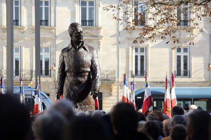 Bordeaux Famous Figures 2h Visite à pied