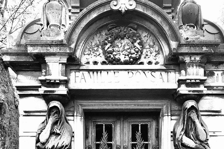 Visite du cimetière du Père Lachaise Histoires et mystères