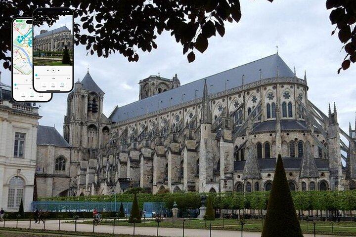 Guide audio de visite de la cathédrale de Bourges avec application mobile