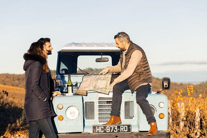 Explorez le Beaujolais lors d'une visite privée d'une demi-journée en 4x4