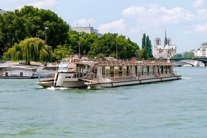 Seine 1 - Croisière touristique d'une heure depuis la Tour Eiffel