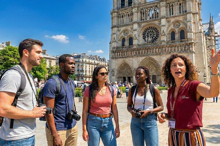 Visite guidée intérieure et extérieure en petit groupe de Notre-Dame