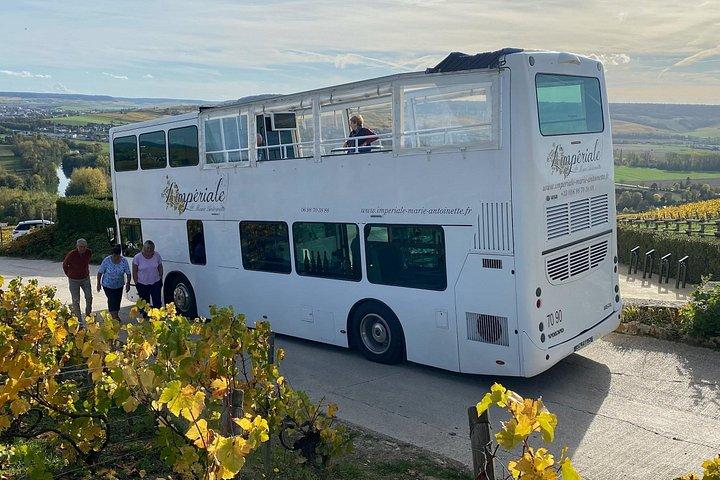 Visite d'Épernay et alentours en Bus Impériale avec dégustations