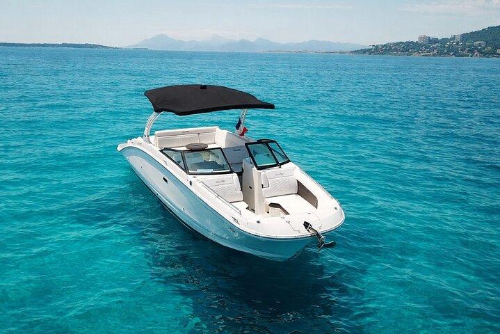 Cannes:Private Sea Ray Boat Trip to Lérins Islands Swim & Snorkel