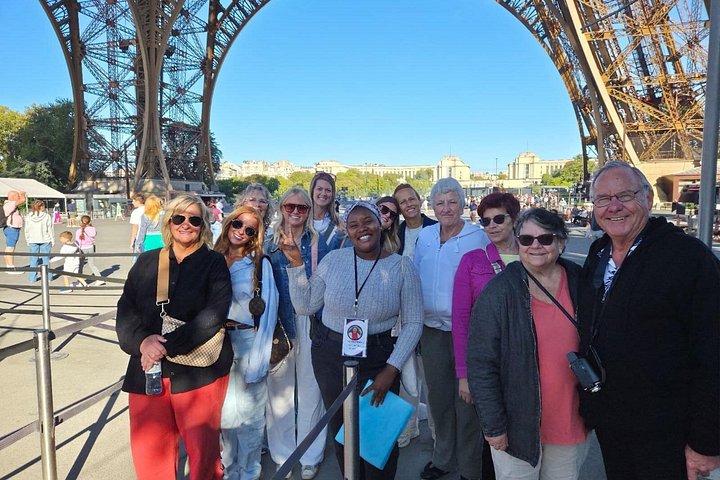 Visite privée de la Tour Eiffel avec accès au sommet
