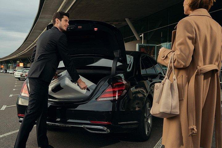 Transfert privé d'arrivée : Aéroport de Beauvais (BVA) à Paris Ville
