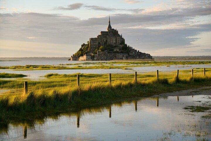 Depuis Paris : Excursion guidée d'une journée au Mont Saint-Michel avec entrée