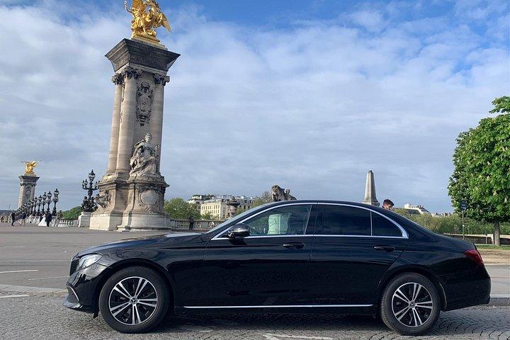 Spectacle Crazy Horse Paris avec Chauffeur Privé et Ramassage à l'Hôtel