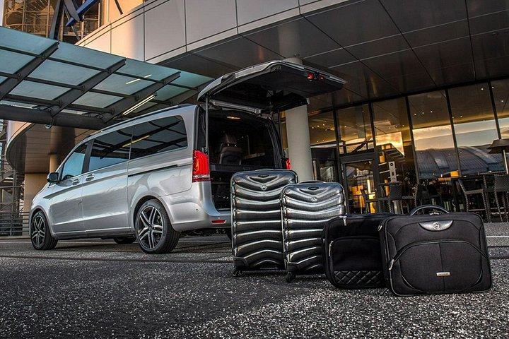 Transfert privé de départ de l'hôtel à Paris à la gare