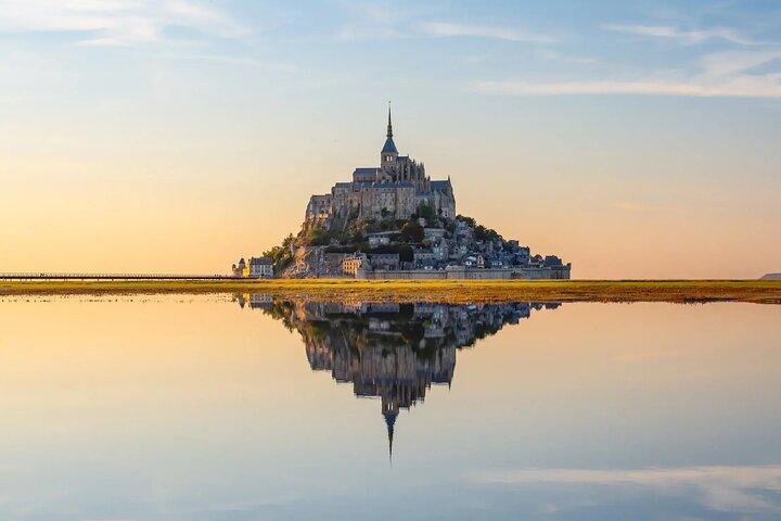 Excursion privée d'une journée sur les plages du Débarquement et le Mont Saint Michel Normandie