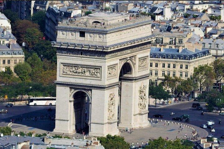 Entrée Arc de Triomphe avec accès Terrasse