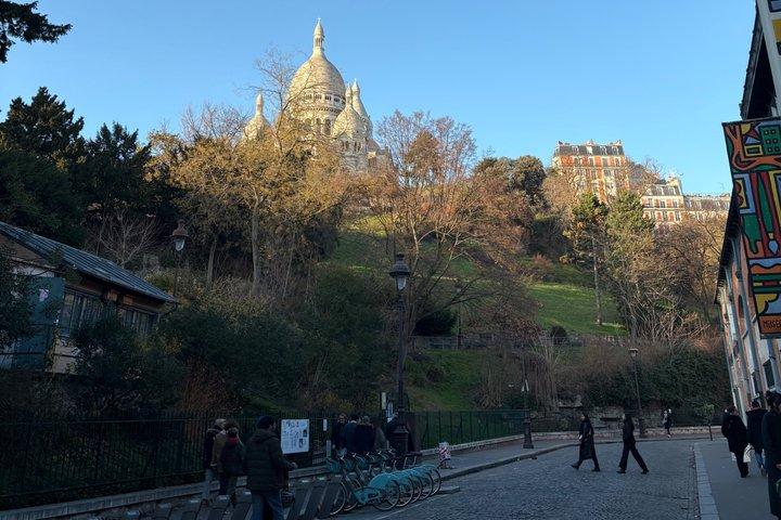 Visite privée et gourmande de Montmartre avec un guide local