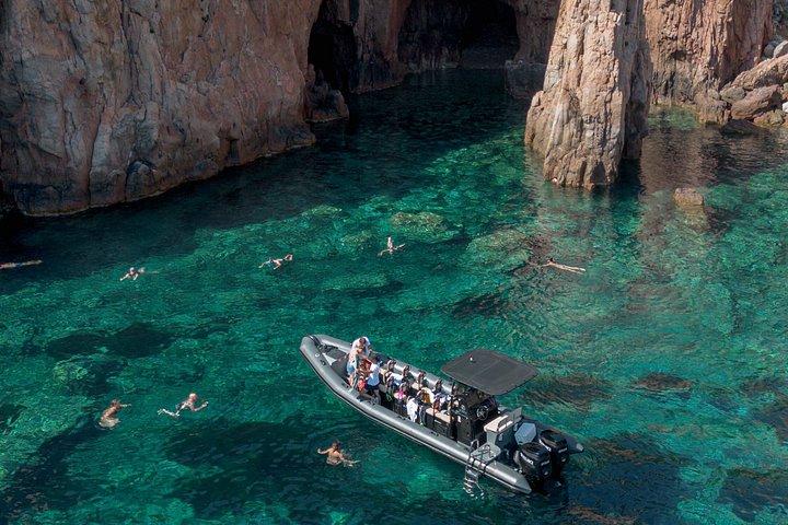excursion demi-journée /swim stop calanques de piana-capo rosso