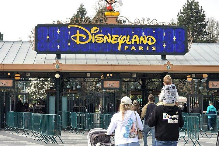 Transfert Privé Électrique Orly → Disneyland | Aller-Simple