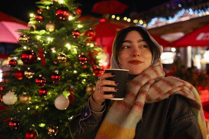 Illuminations et histoires de Noël à Paris avec dégustations sur Champs-Élysées