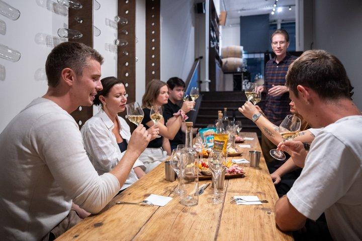 Cours d'Oenologie Soir, 5 Vins et Planches Apéro avec 1 Sommelier