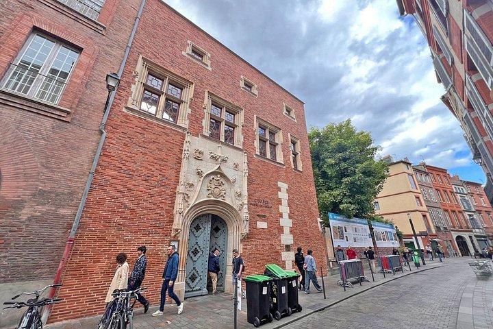 Toulouse : Visite privée à pied du pouvoir, religion & commerce