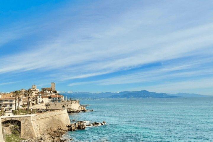 Antibes : Visite privée à pied Marché Vues sur la vieille ville et la mer