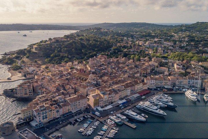 Visite partagée en petit groupe de Saint-Tropez