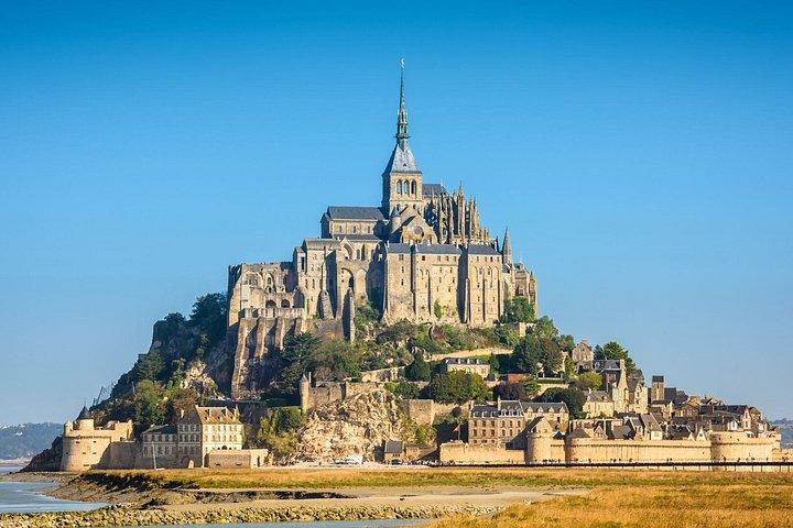 Excursion sur la rive de Cherbourg : Excursion privée d'une journée au Mont-Saint-Michel