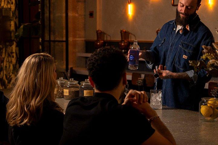 Paris Expérience hédoniste Gin Dégustation de vin et champagne
