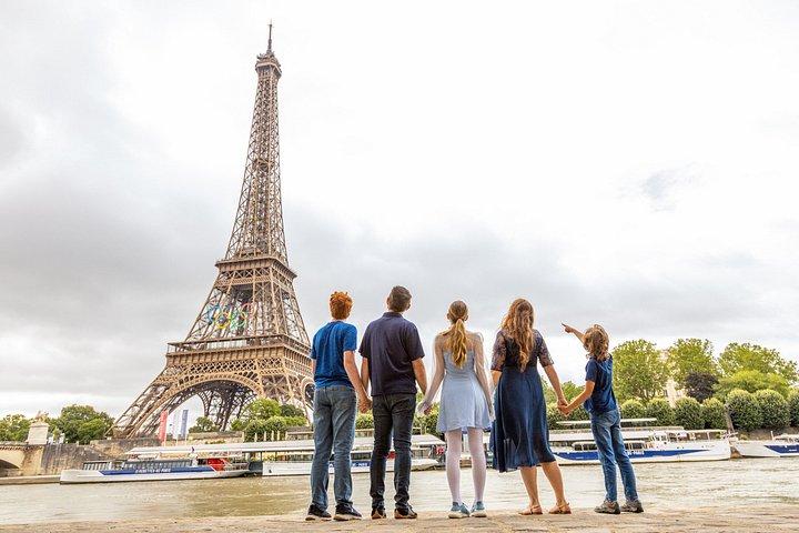 Tour Eiffel Fun & Professionnel Photoshoot à Paris