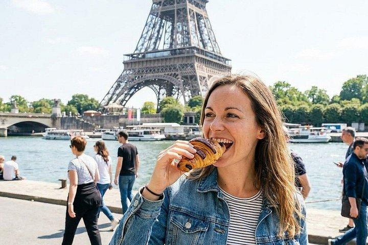 Paris Tour Eiffel Food Tour avec 7 dégustations dans les commerces locaux