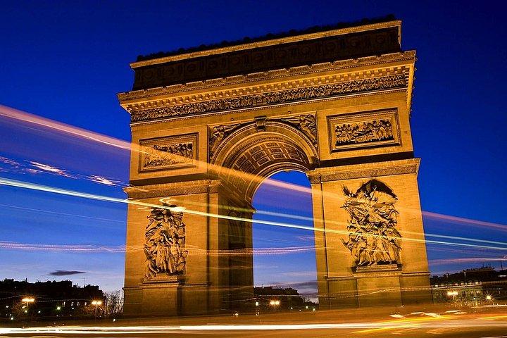 Visite privée de la ville de Paris en voiture avec points de repère principaux Photos Arrêts