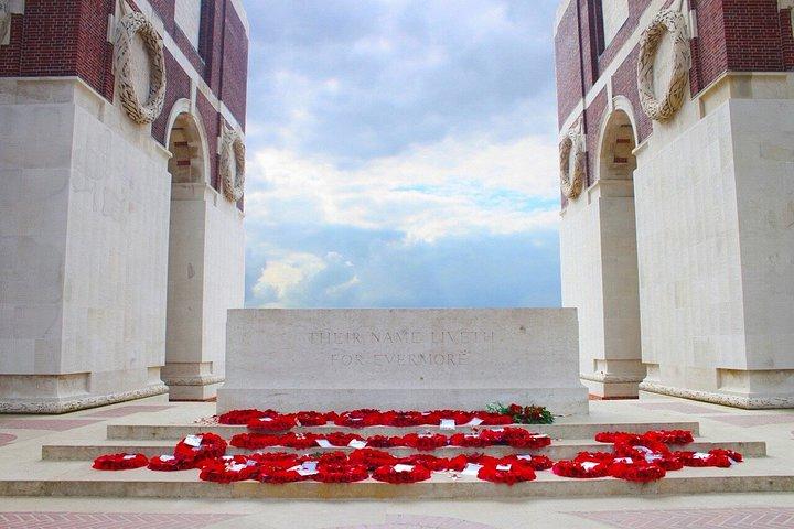 Excursion d'une journée privée sur les champs de bataille de la Somme et à Amiens au départ de Paris