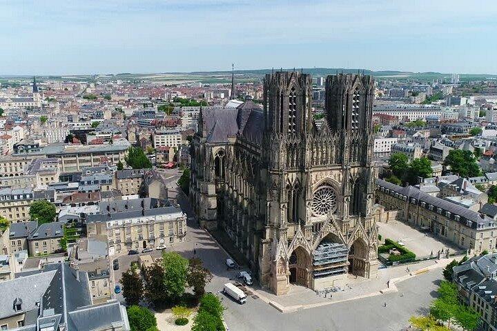 Excursion privée d'une journée de Paris à la région Champagne et Reims