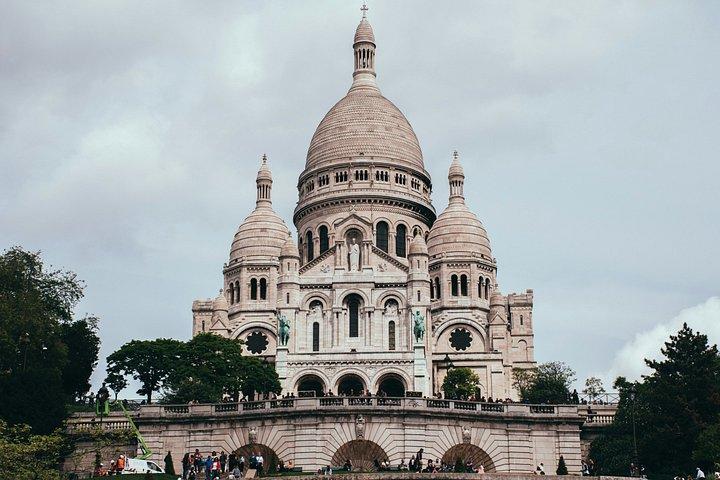 Paris Montmartre Visite à pied Sacré-Cœur, Artistes et pierres précieuses cachées