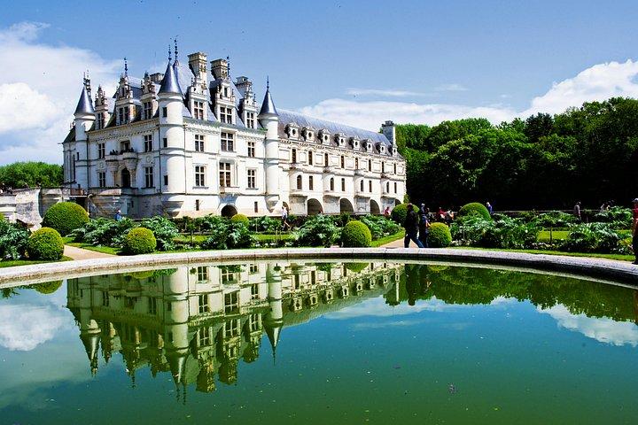 Visite privée de luxe des châteaux de la Loire au départ de Paris