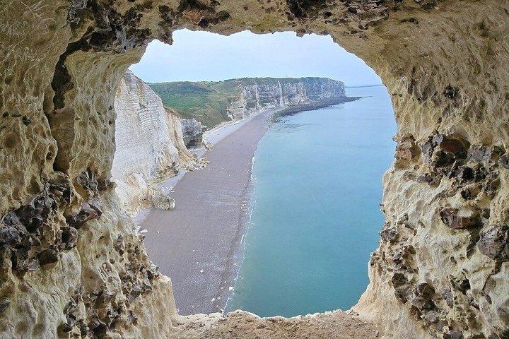 Visite guidée privée des falaises de Normandie Étretat