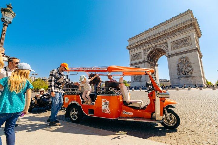 Visite privée à Paris en TUKTUK électrique