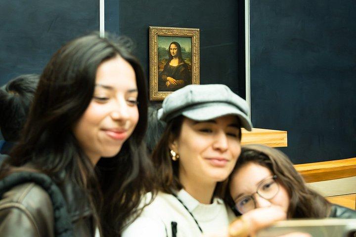 Musée du Louvre Visite guidée semi-privée avec accès programmé
