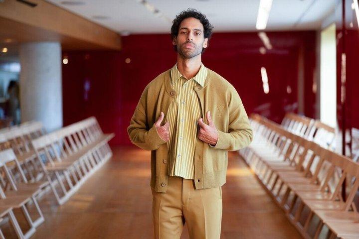 Paris en Style : Défilé de mode, Parfum, Macarons et Dégustation de vin
