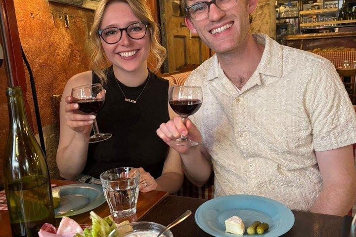 Visite gastronomique originale de la vieille ville de Lyon avec dégustation de vin