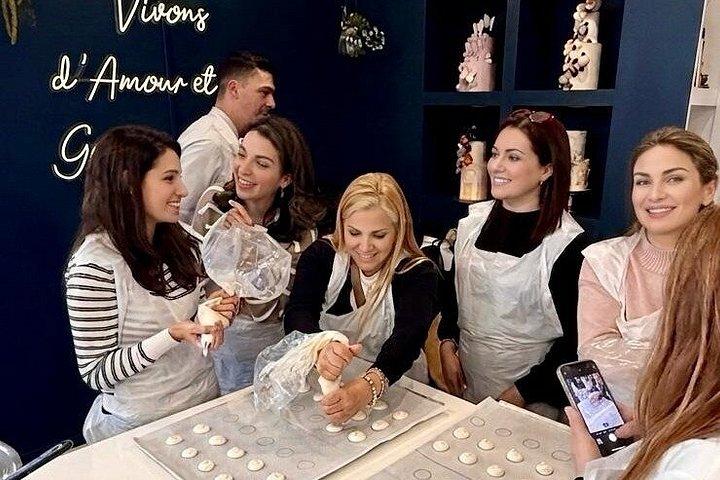 Cuire comme un atelier de macarons Français parisien