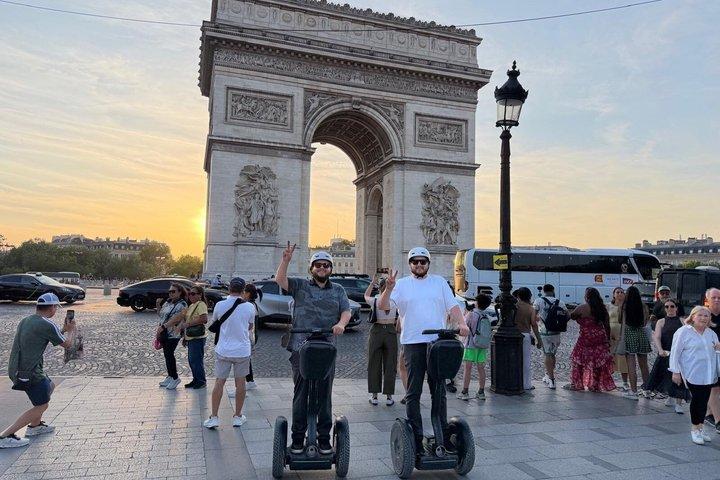 Visite en Segway à Paris avec billet pour une croisière sur la Seine
