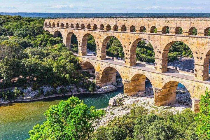 Pont du Gard, Saint Remy et Baux de Provence en visite privée