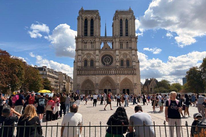 Visite guidée extérieure de l'Île de la Cité et de Notre-Dame